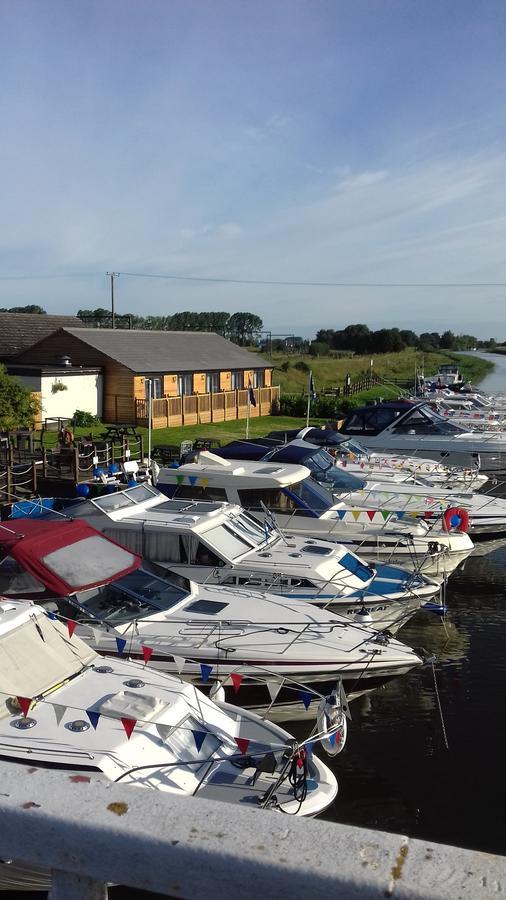 The Swan On The River Hotel Ely Esterno foto
